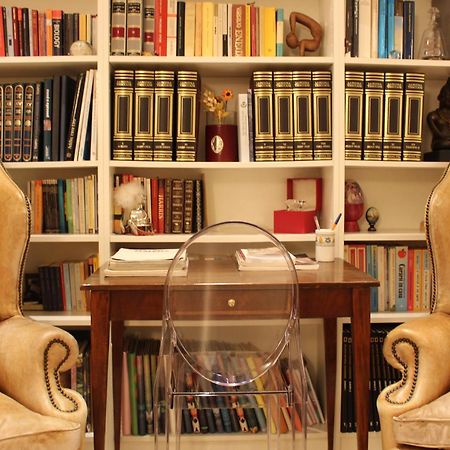 L'Attico Del Centro Bed & Breakfast Matera Bagian luar foto