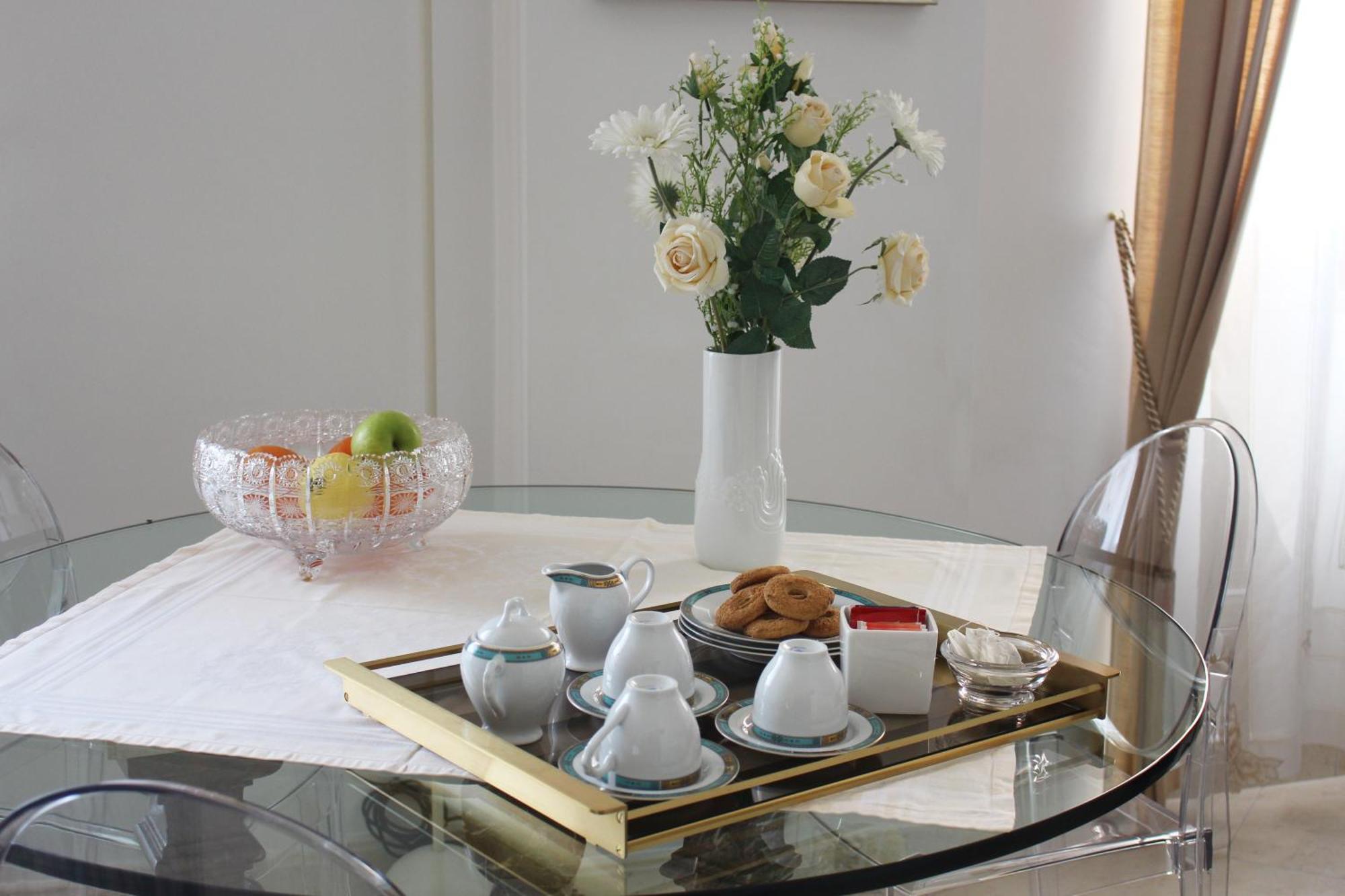 L'Attico Del Centro Bed & Breakfast Matera Bagian luar foto