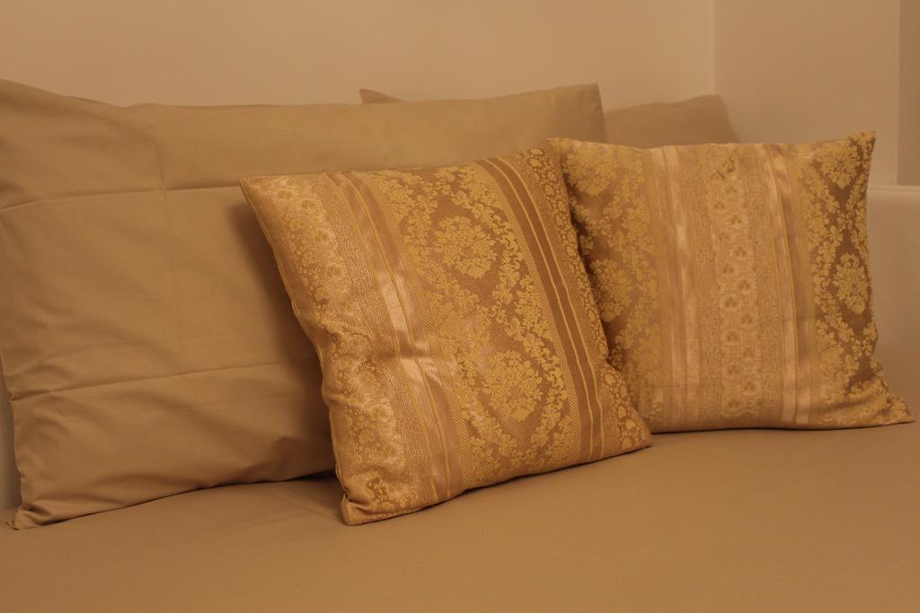 L'Attico Del Centro Bed & Breakfast Matera Bagian luar foto